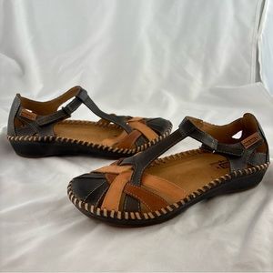 Women's Leather Sandals - Black and Tan